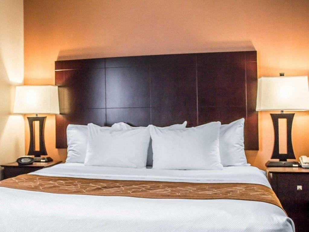 Premium bedding, pillow-top beds, desk, blackout curtains