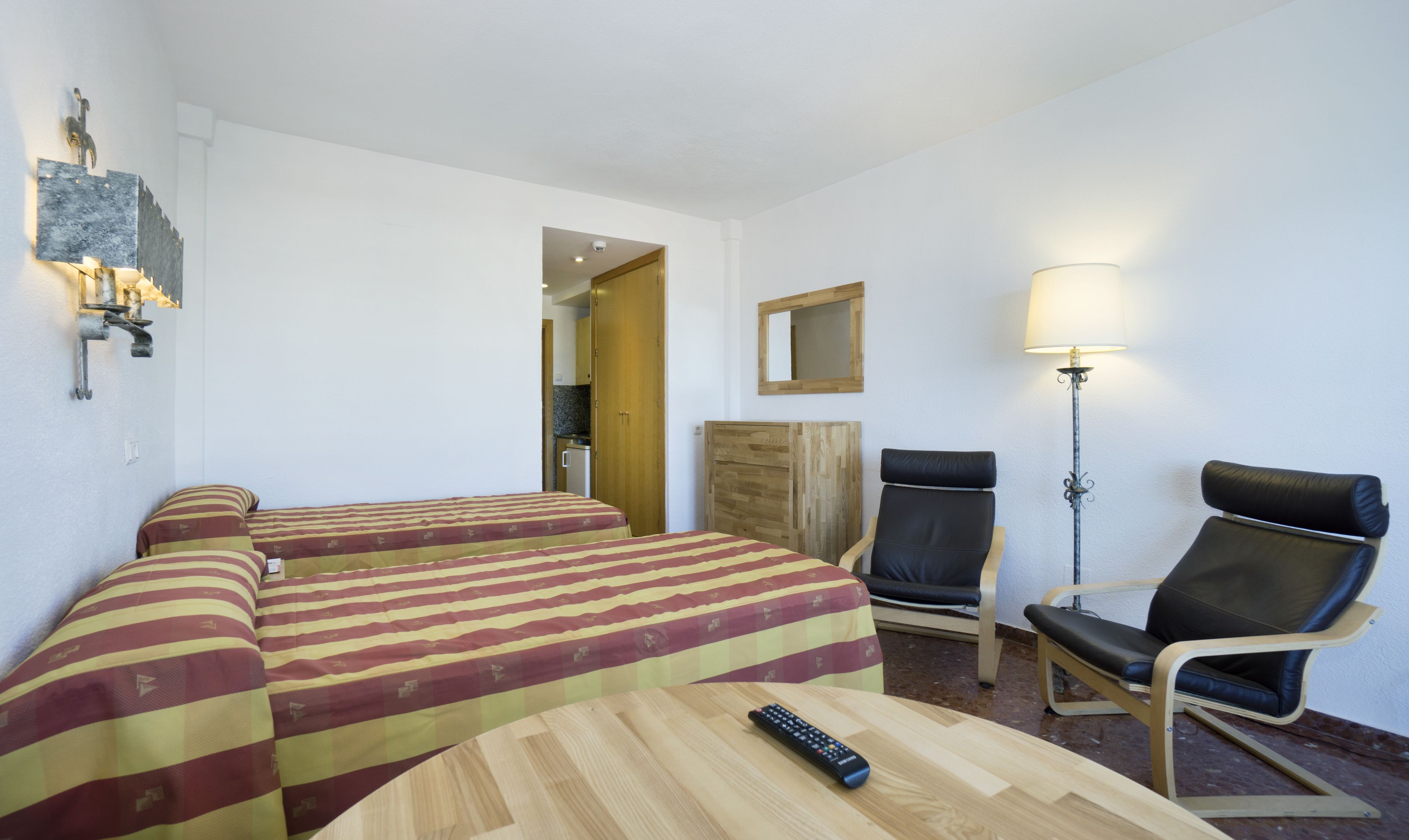 studio, partial sea view (for 1 to 2 people) | memory-foam beds, free wifi, bed sheets