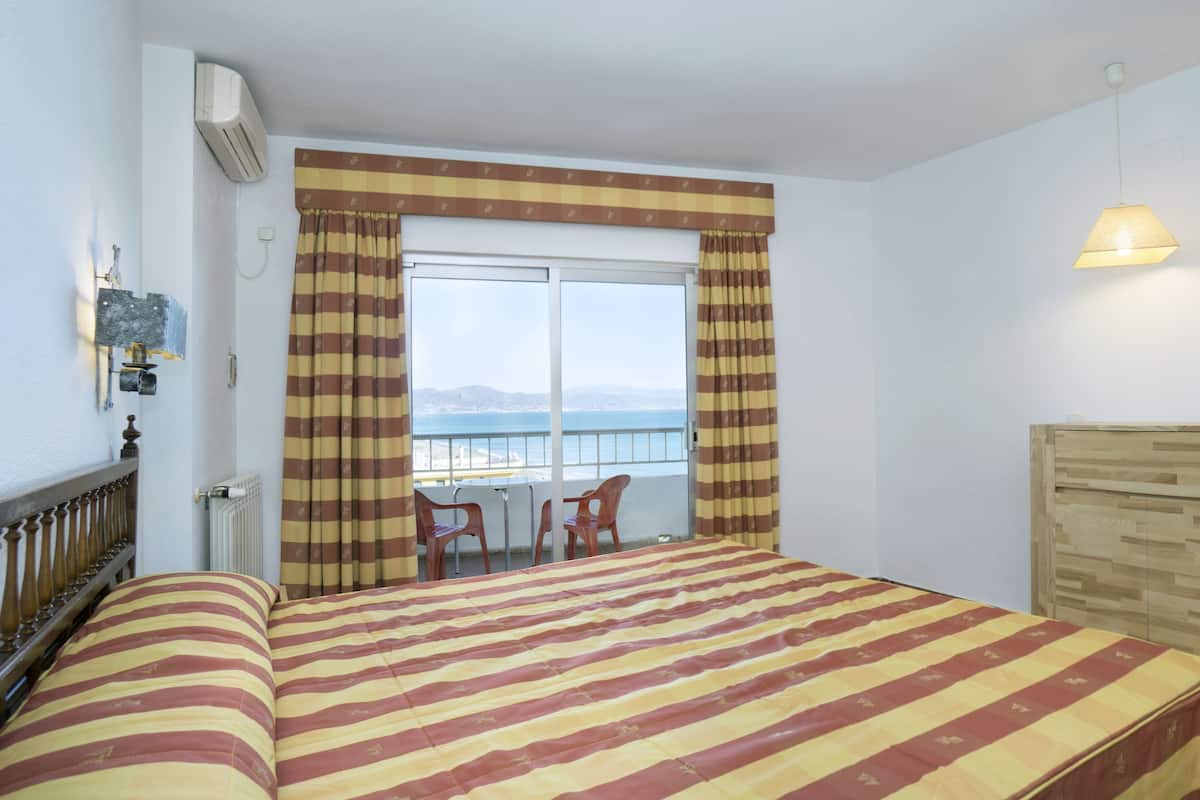 Memory-foam beds, free WiFi, bed sheets