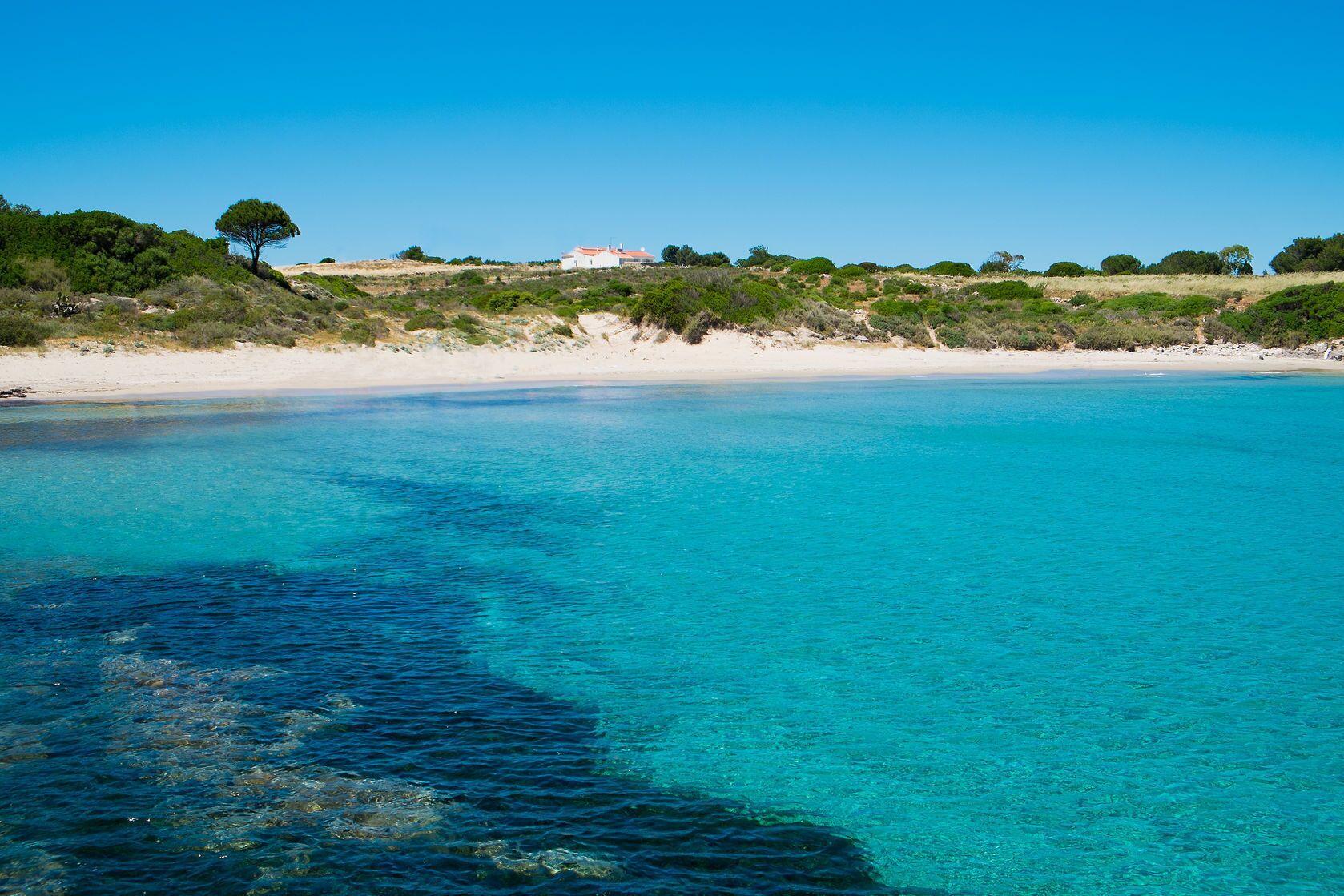 beach nearby, white sand