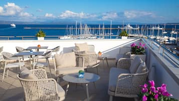 Rooftop terrace