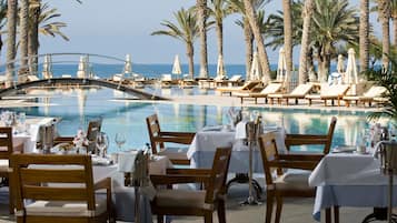 4 restaurants, breakfast, lunch, dinner served; Mediterranean cuisine