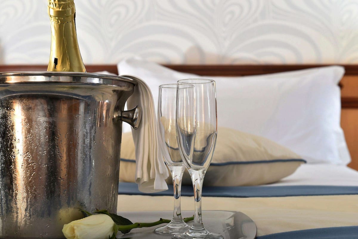 1 bedroom, Select Comfort beds, minibar, in-room safe