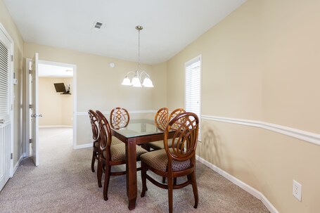 Country Club Villas by Capital Vacations - Image 57