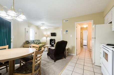 Country Club Villas by Capital Vacations - Image 56