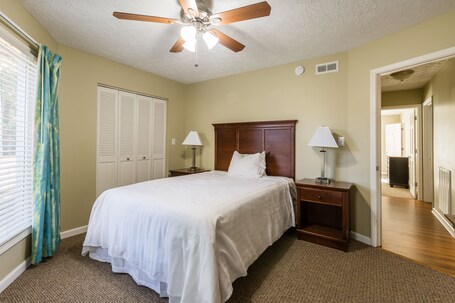 Country Club Villas by Capital Vacations - Image 71