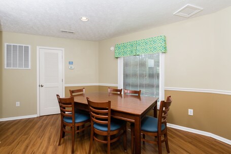 Country Club Villas by Capital Vacations - Image 58