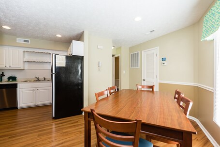 Country Club Villas by Capital Vacations - Image 27