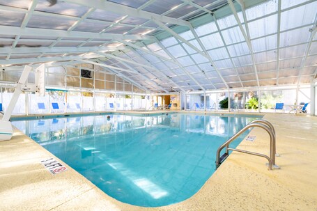 Country Club Villas by Capital Vacations - Image 3