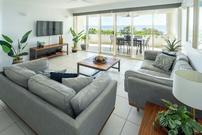 Waters Edge Apartment