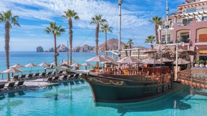 2 outdoor pools, pool umbrellas, pool loungers - Villa del Arco Beach Resort & Spa Cabo San Lucas (Cabo San Lucas)