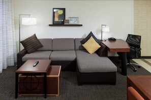37-inch flat-screen TV with satellite channels, TV - Residence Inn by Marriott Boston Marlborough (Marlborough)