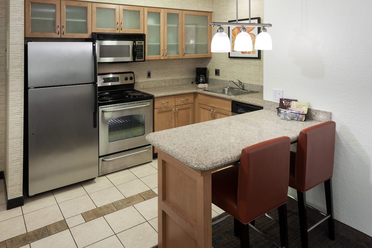 premium bedding, in-room safe, desk, iron/ironing board