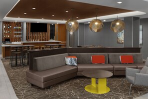 Dining - SpringHill Suites Grand Rapids Airport Southeast (Grand Rapids)