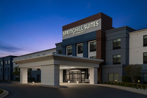 Exterior - SpringHill Suites Grand Rapids Airport Southeast (Grand Rapids)