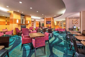 Lobby - Springhill Suites by Marriott Laredo (Laredo)