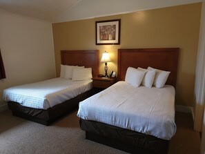 Standard Room, 2 Double Beds, Non Smoking, Lake View | Desk, soundproofing, free cribs/infant beds, rollaway beds