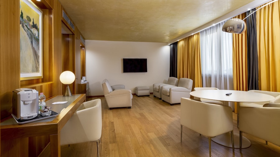 Crowne Plaza Padova by IHG
