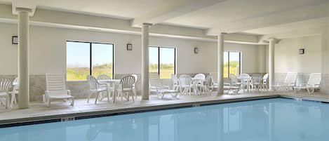 Indoor pool, pool loungers