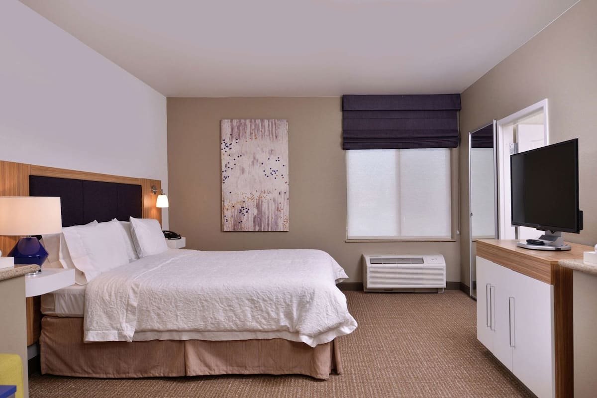 In-room safe, soundproofing, iron/ironing board, free cots/infant beds