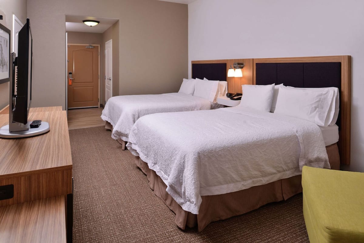 In-room safe, soundproofing, iron/ironing board, free cots/infant beds
