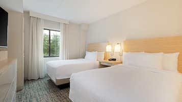 1 bedroom, premium bedding, pillowtop beds, in-room safe