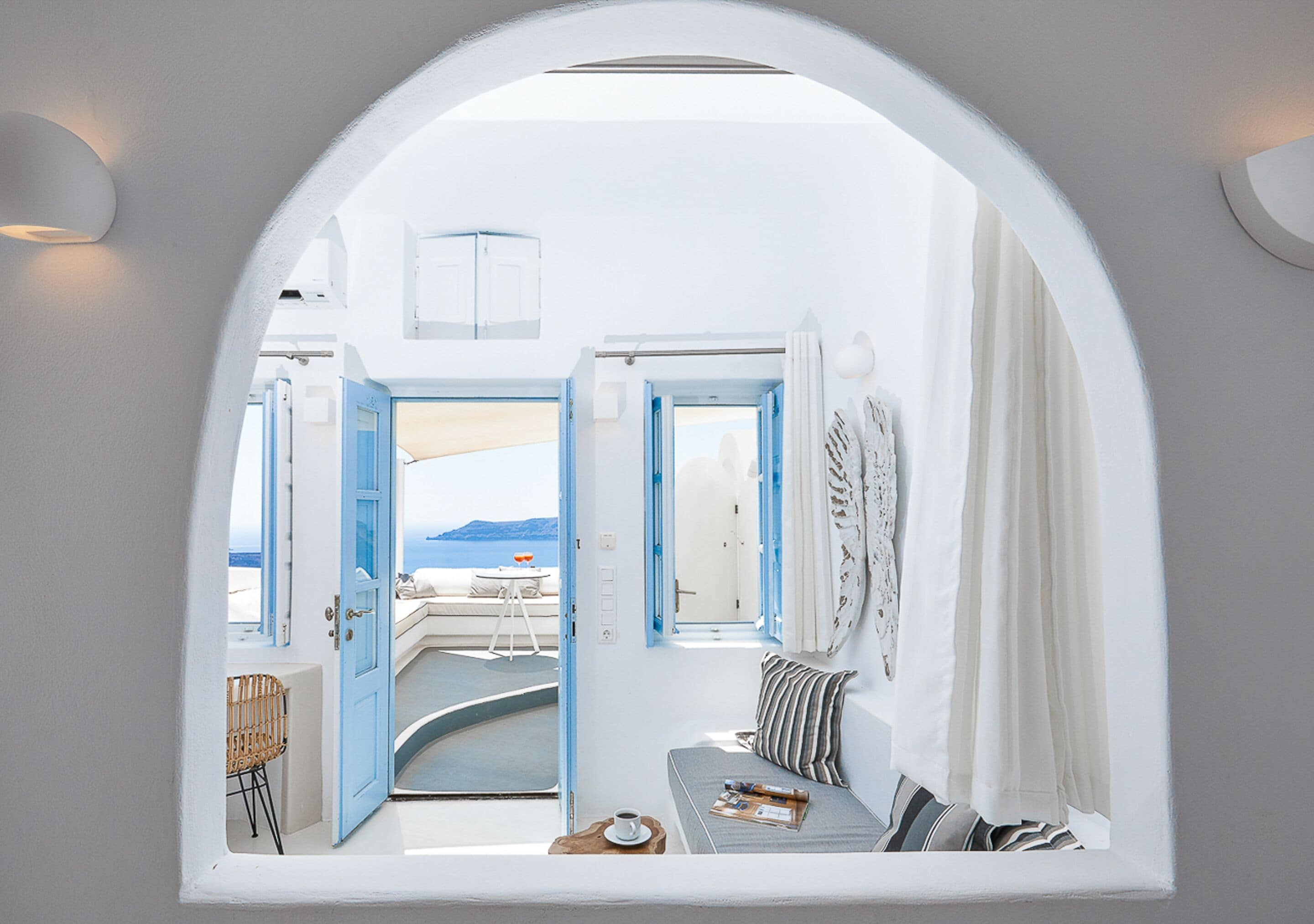 Superior Suite | Premium bedding, down comforters, pillowtop beds, in-room safe