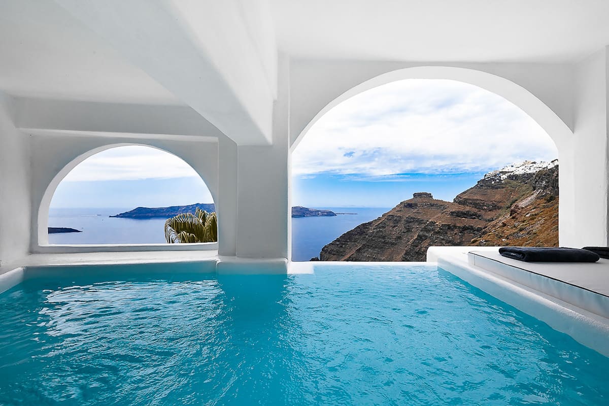 Villa (Cave Pool) | Ropa de cama de alta calidad, edredón y camas con pillow-top