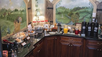 Café da manhã continental grátis todos os dias