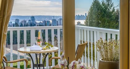 Crystal's View Bed & Breakfast