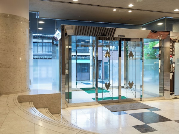 Interior entrance - HOTEL MYSTAYS Ueno East (Tokyo)