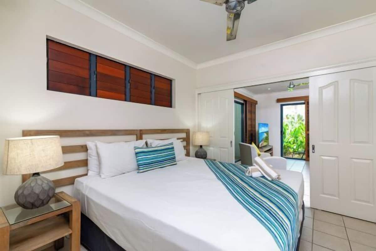 1 bedroom, in-room safe, individually decorated, individually furnished