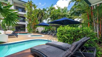 Habitación, 1 habitación, junto a la piscina | Terraza o patio