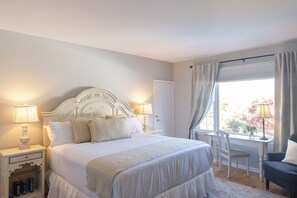 Room (King room) | Desk, laptop workspace, cribs/infant beds, rollaway beds - The Kittle House Inn (Chappaqua)