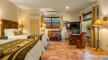 Suite 3 | Bộ đồ giường cao cấp, nệm có lớp đệm bông