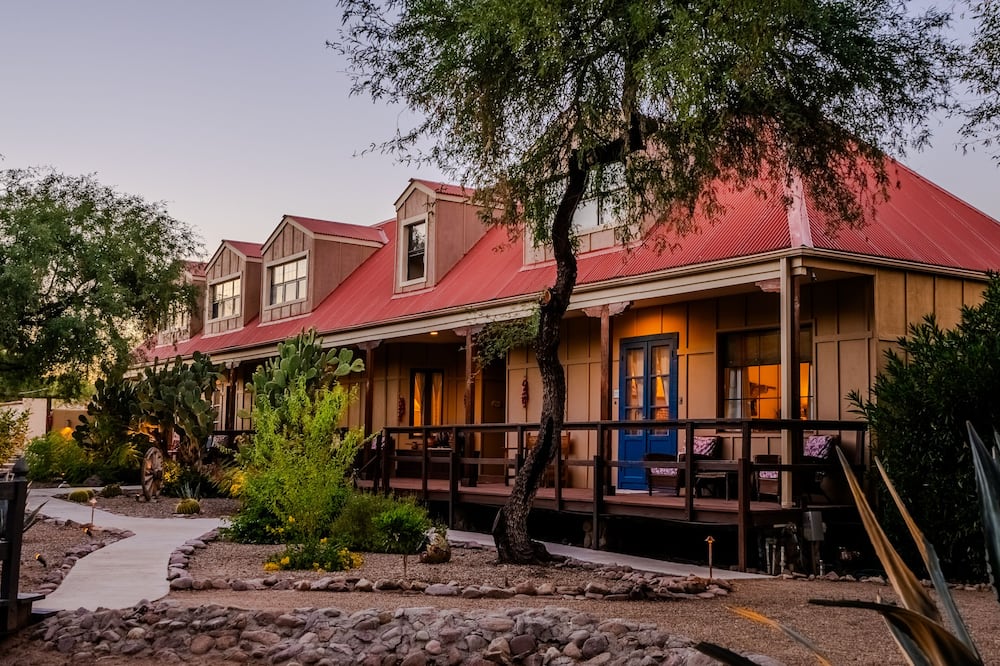 Tubac Country Inn