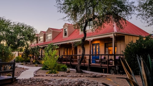 Tubac Country Inn