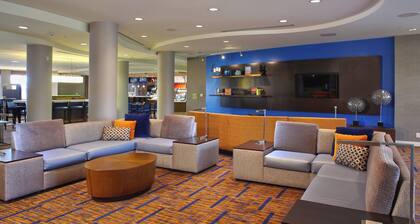Courtyard by Marriott Hamilton