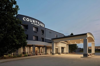 Courtyard by Marriott Hamilton