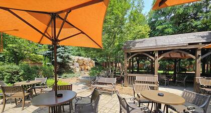 Courtyard by Marriott Hamilton