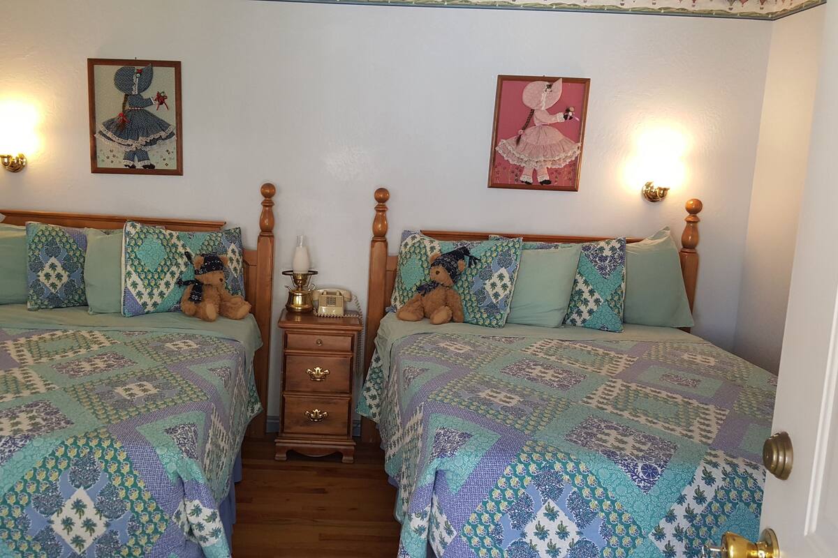 Standardzimmer, 2 Doppelbetten