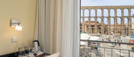 Minibar, in-room safe, desk, soundproofing