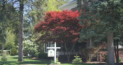 Red Lion Bed & Breakfast