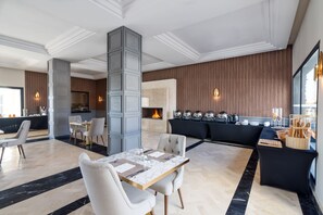 Petit déjeuner continental compris tous les jours