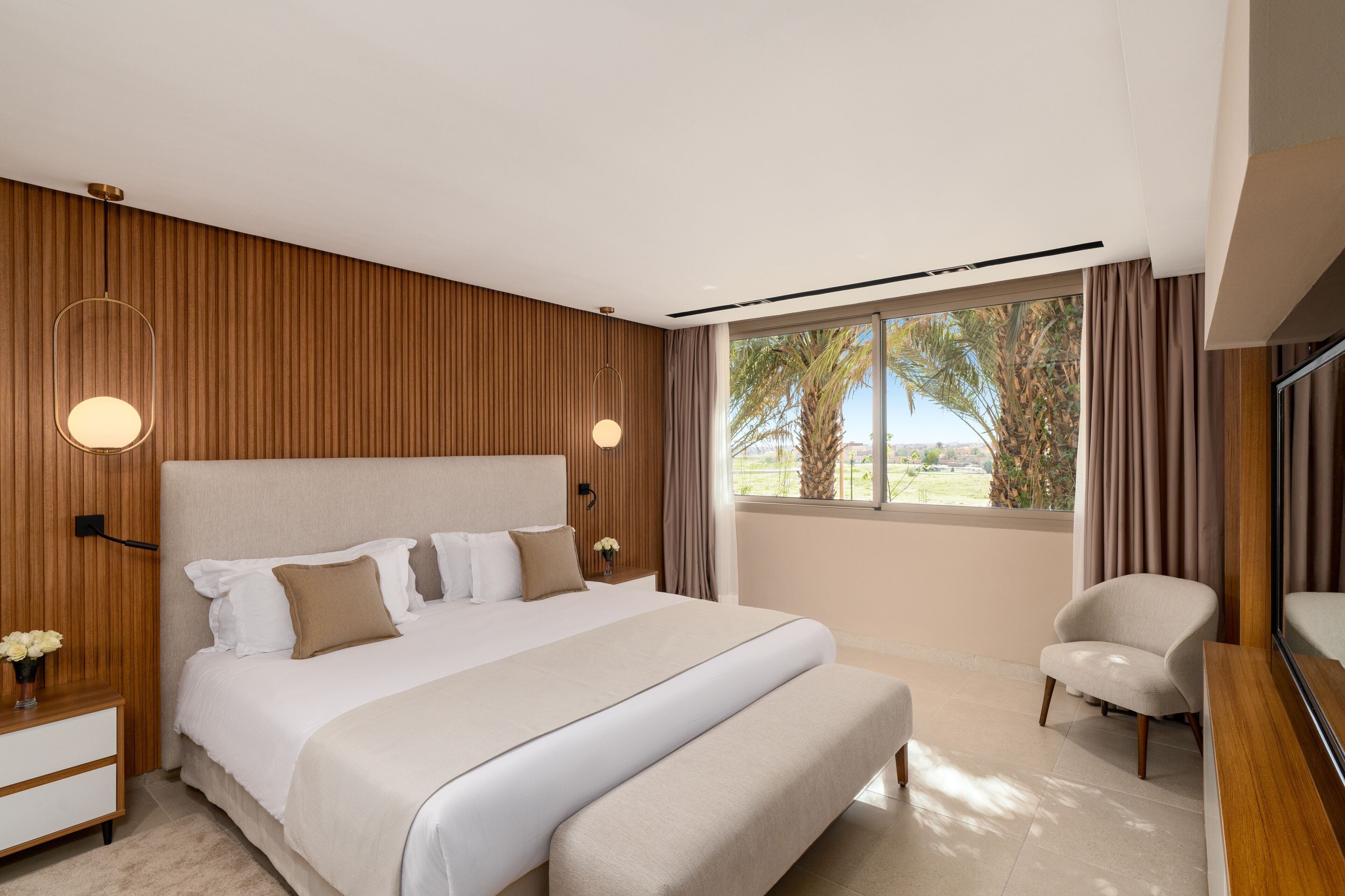 Premium bedding, pillowtop beds, minibar, in-room safe