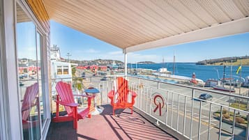Oceanfront Executive King Room with Veranda | View from room