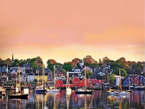 Exterior - Rum Runner Inn (Lunenburg)