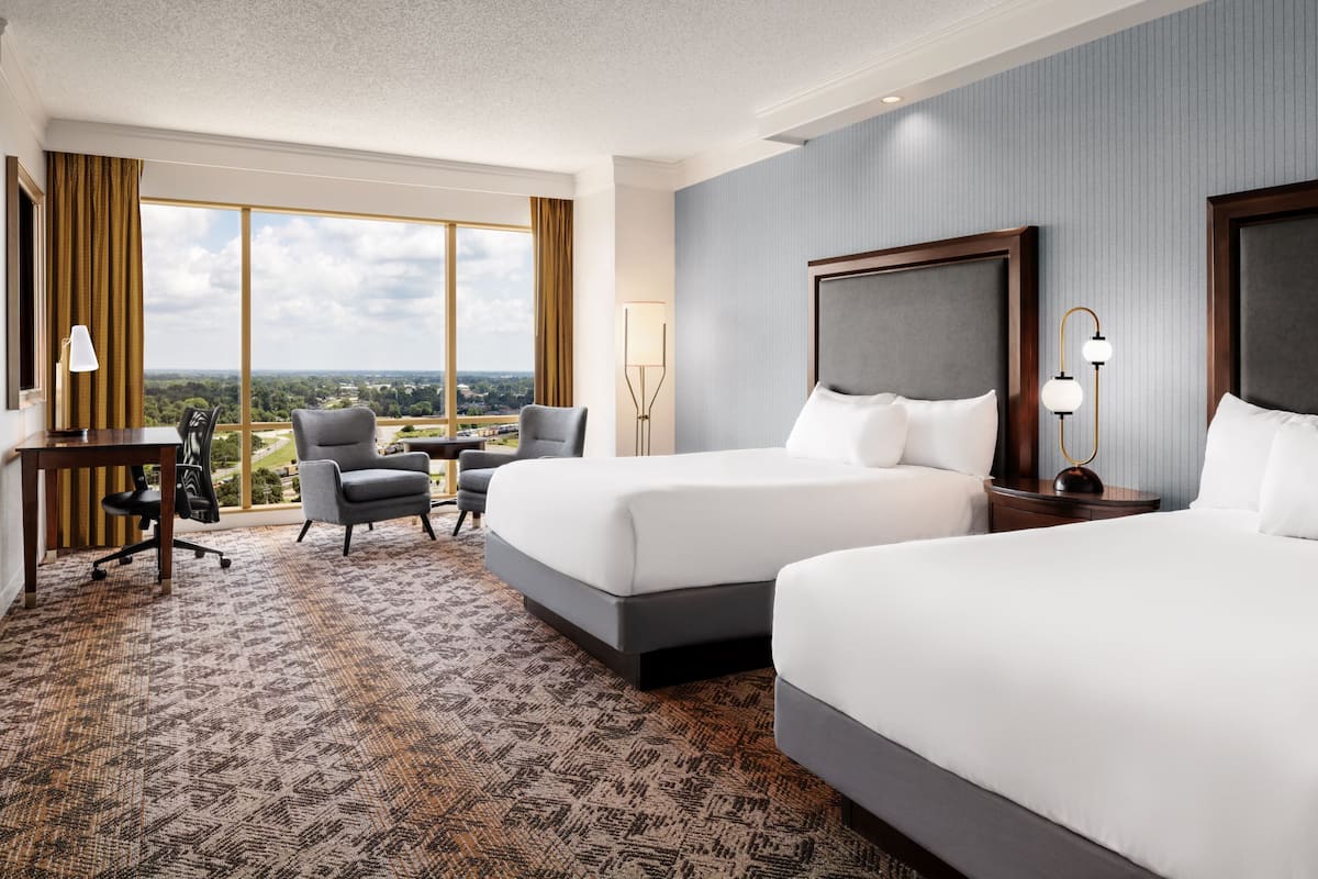 Premium bedding, in-room safe, desk, laptop workspace