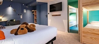 greet Hotel Massieux Lyon Nord