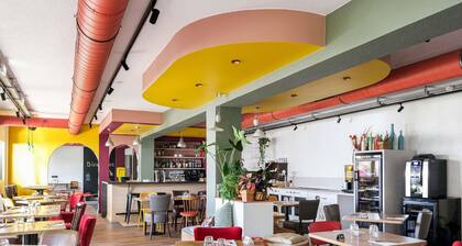 greet Hotel Massieux Lyon Nord